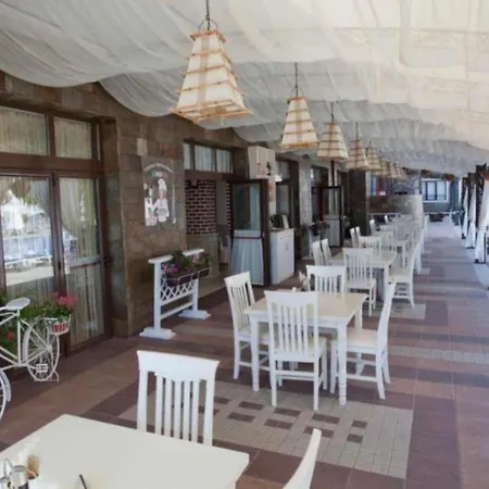 Bendita Mare Ocean View غولدن ساندز